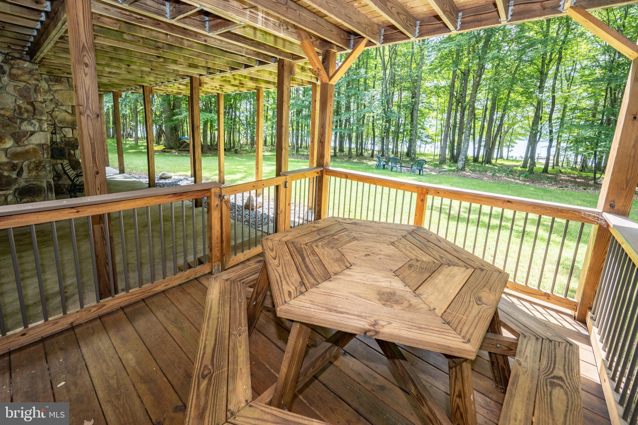 THOUSAND ACRES - Residential