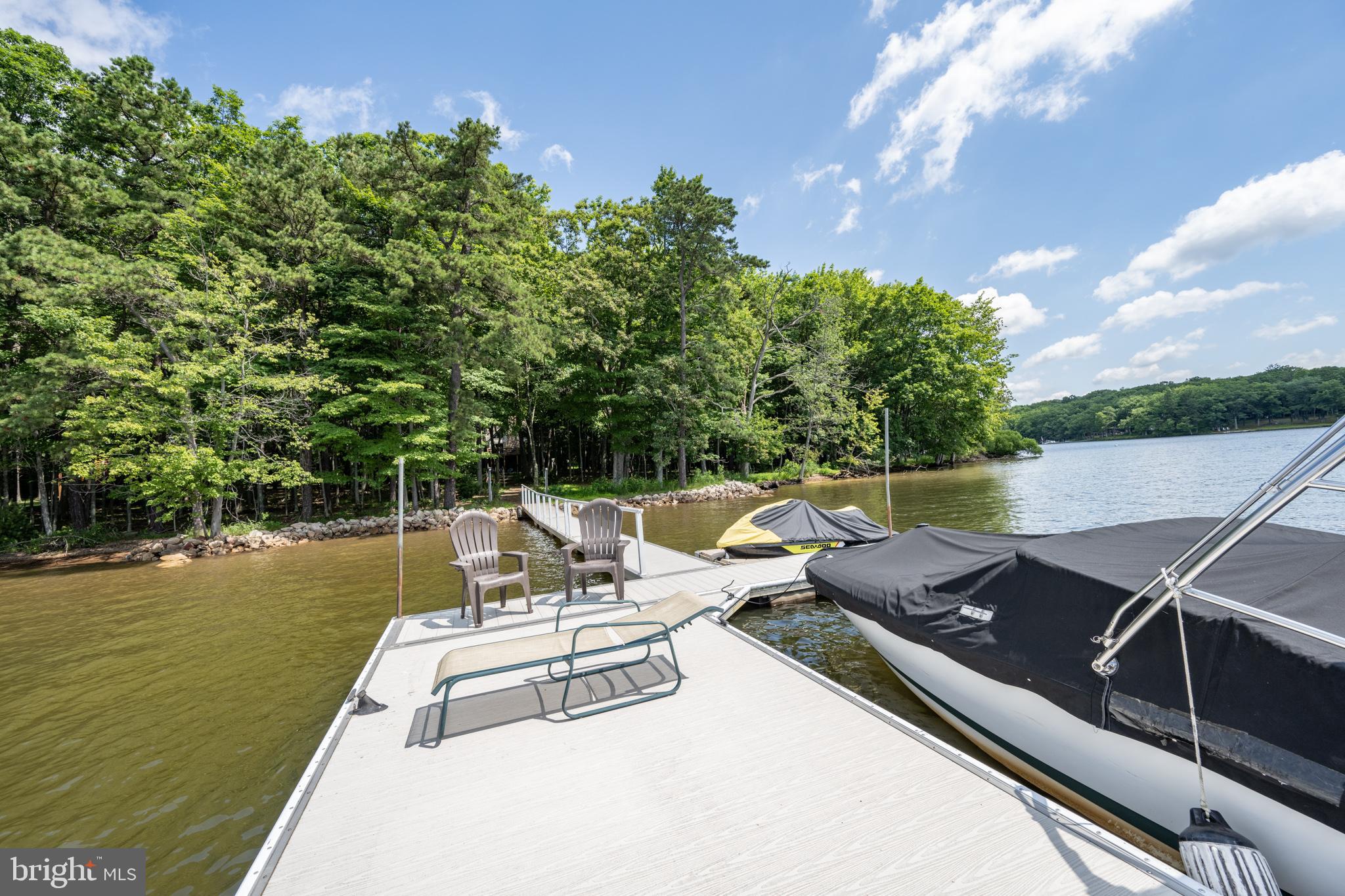 THOUSAND ACRES - Residential