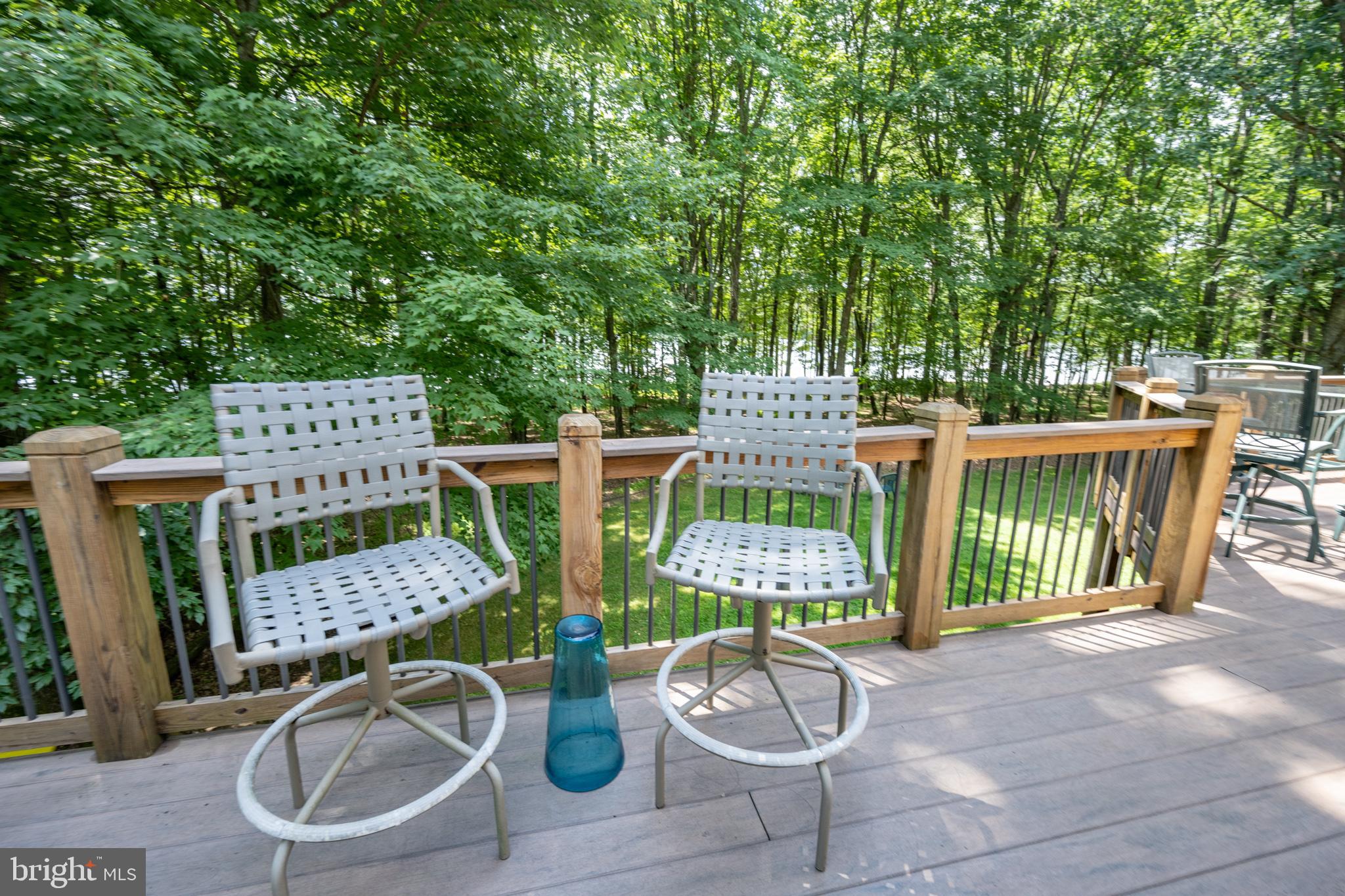 THOUSAND ACRES - Residential