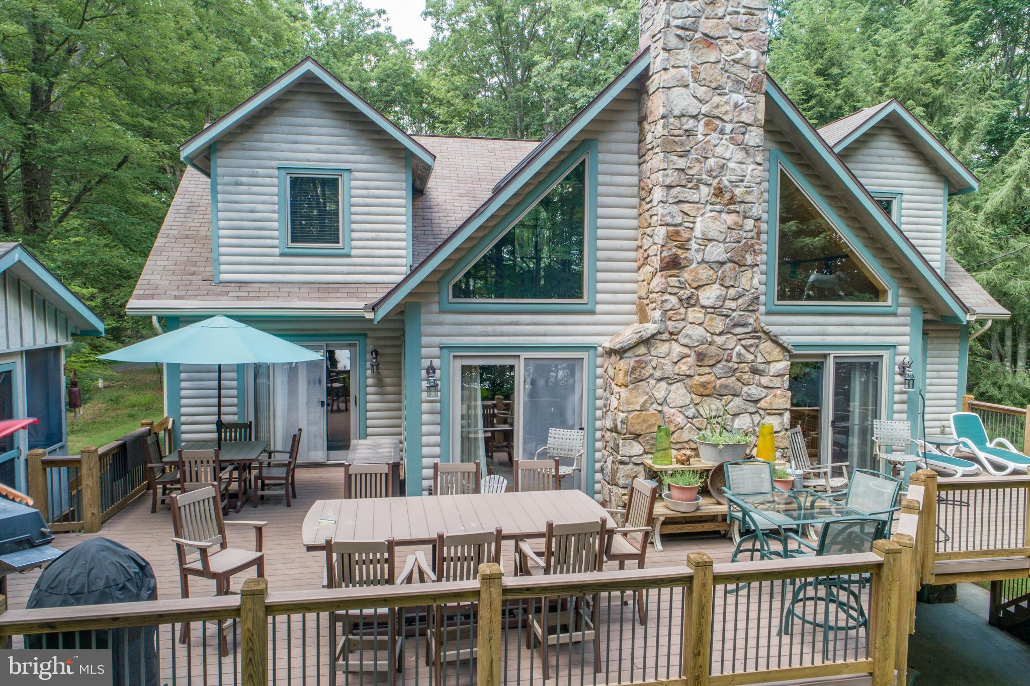 THOUSAND ACRES - Residential