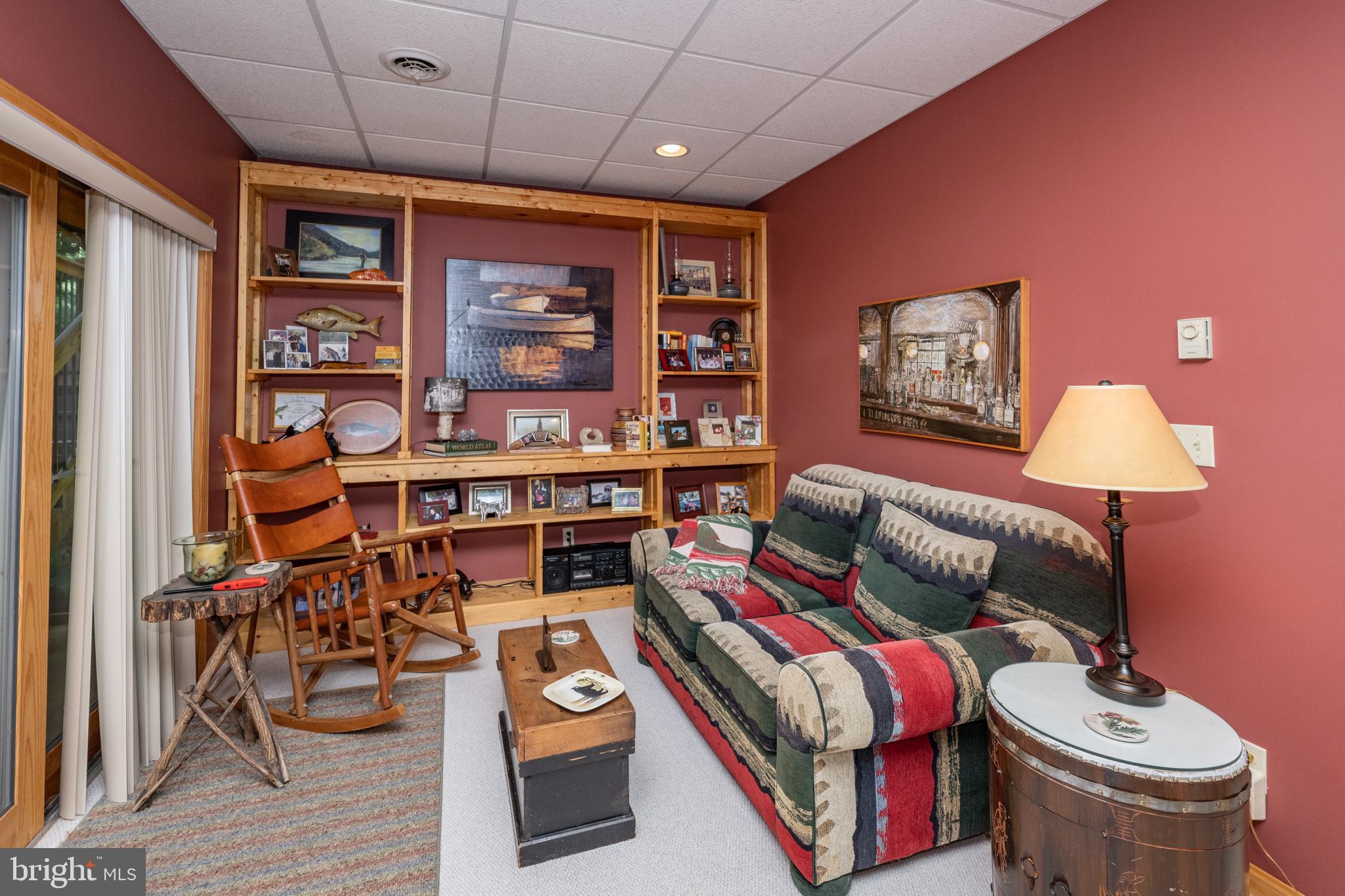 THOUSAND ACRES - Residential