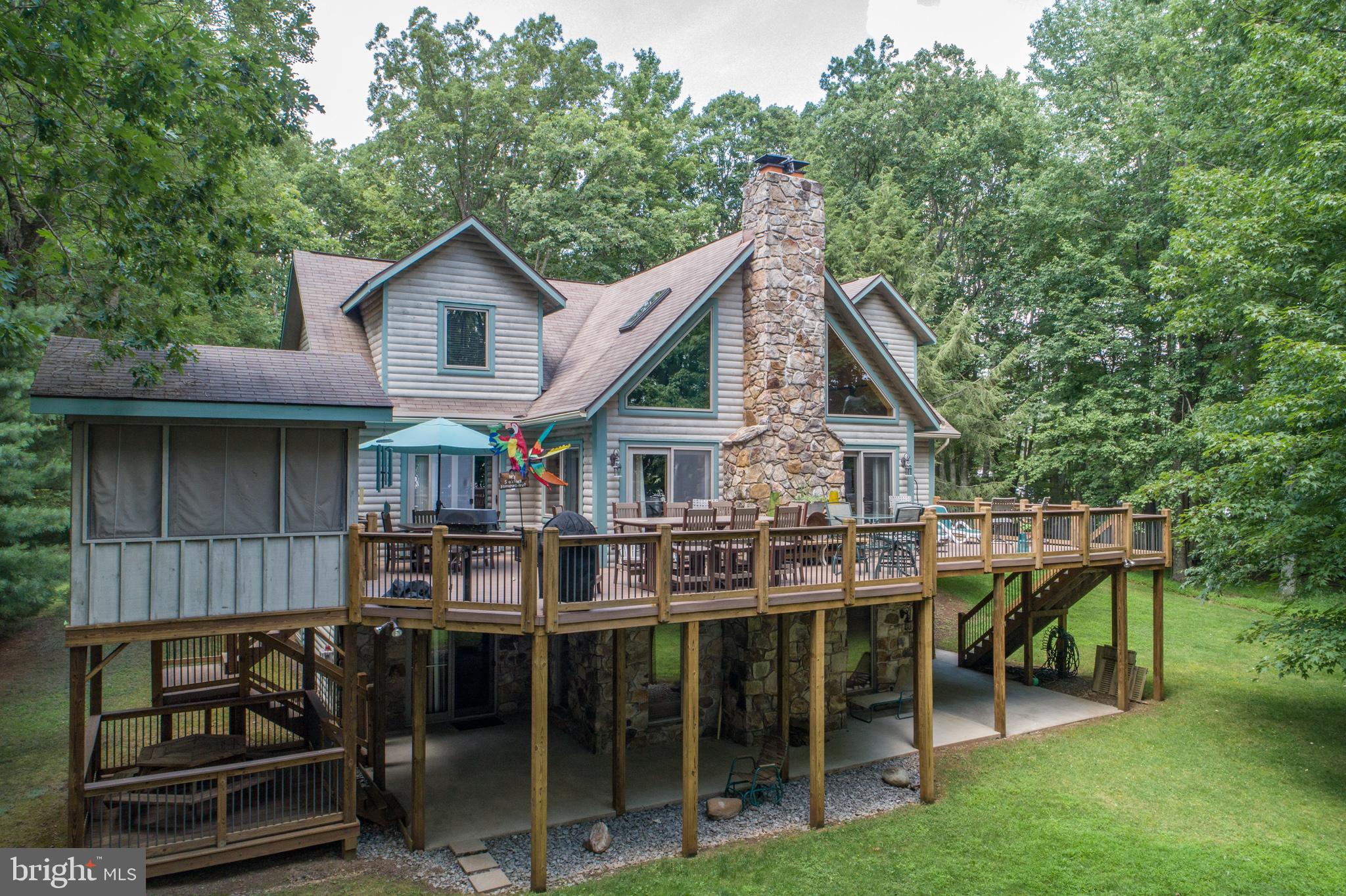 THOUSAND ACRES - Residential