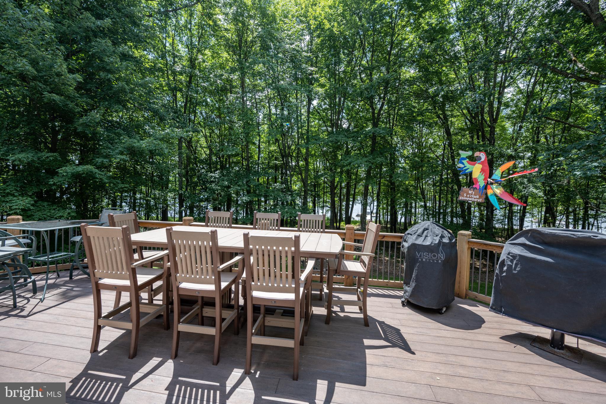 THOUSAND ACRES - Residential