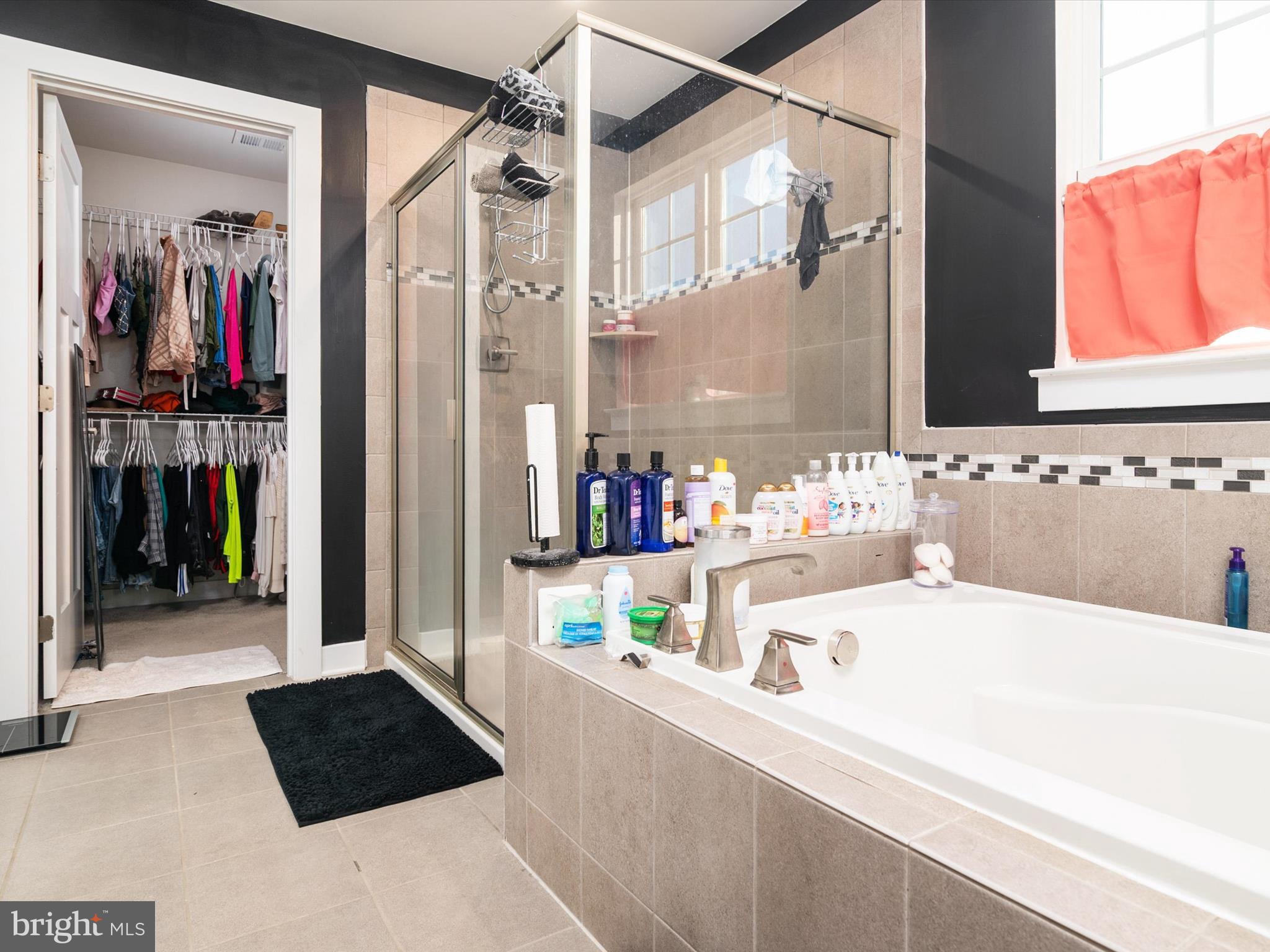 BRENTWOOD - Residential