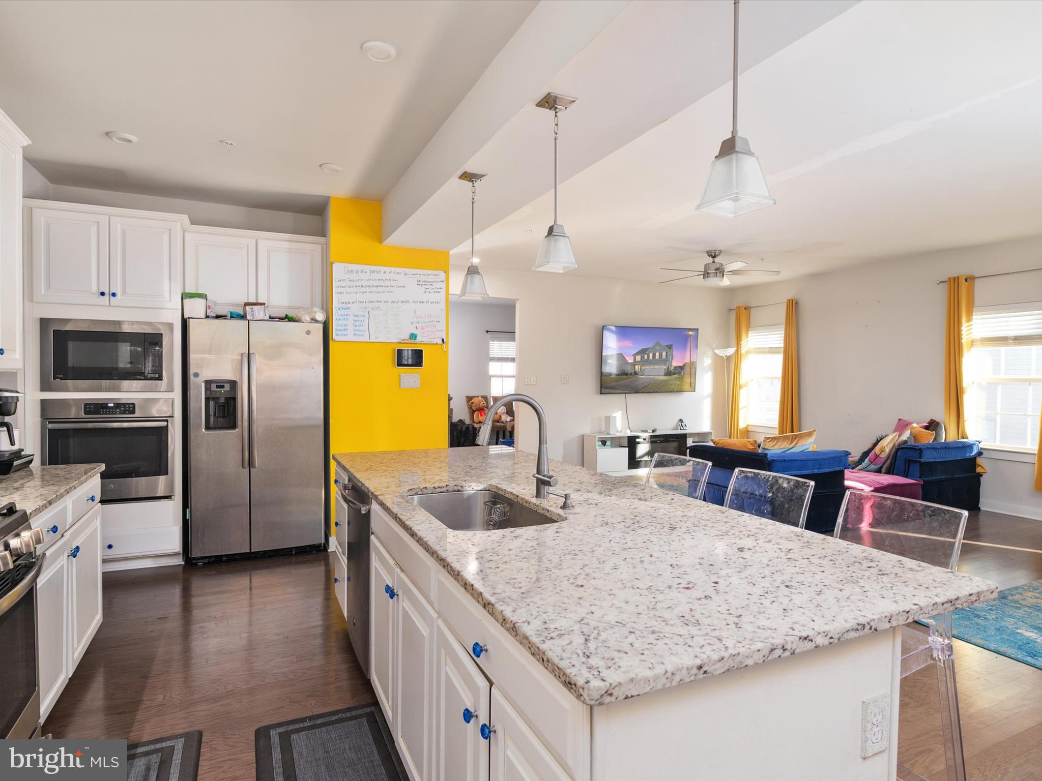 BRENTWOOD - Residential