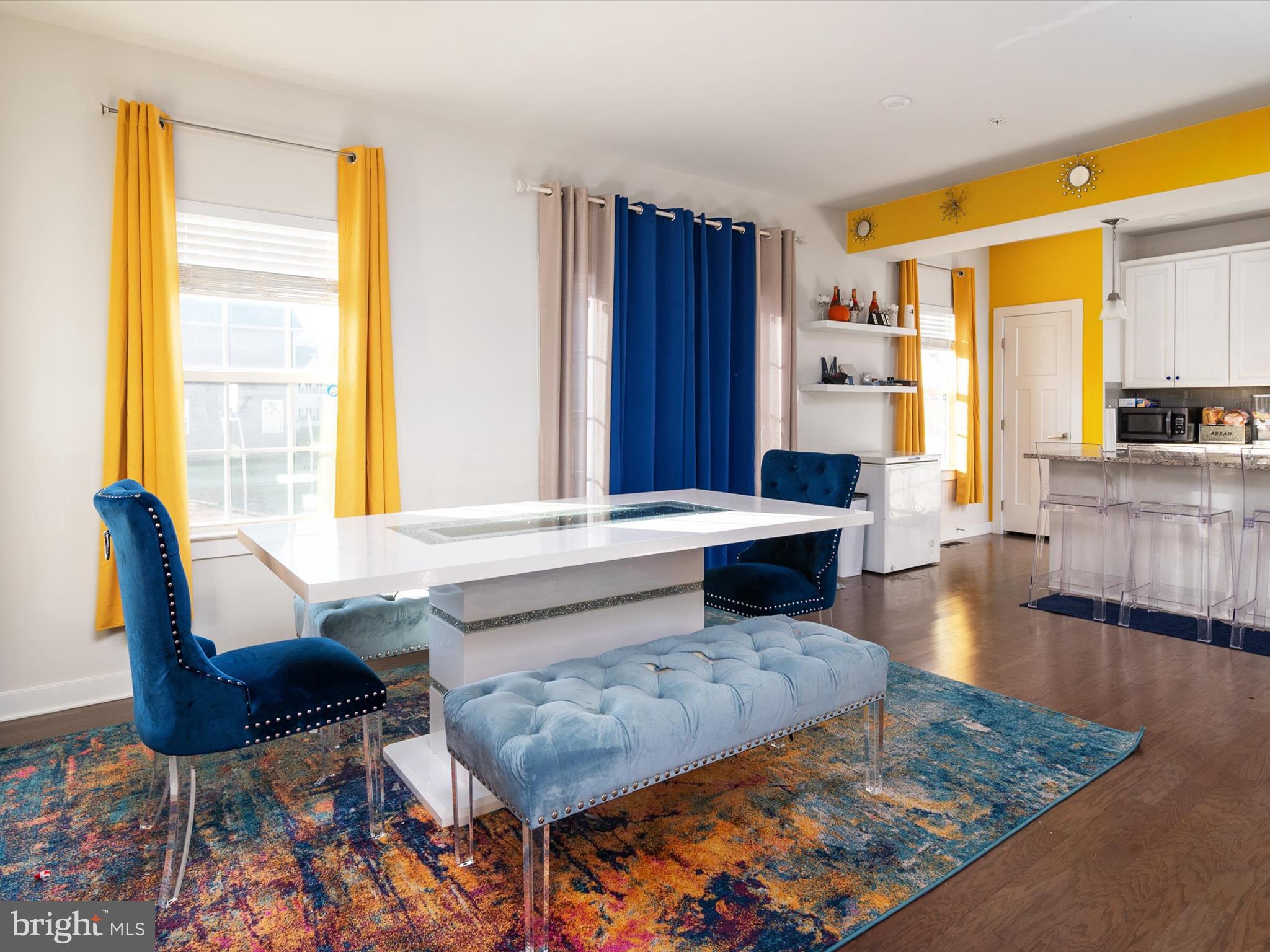 BRENTWOOD - Residential