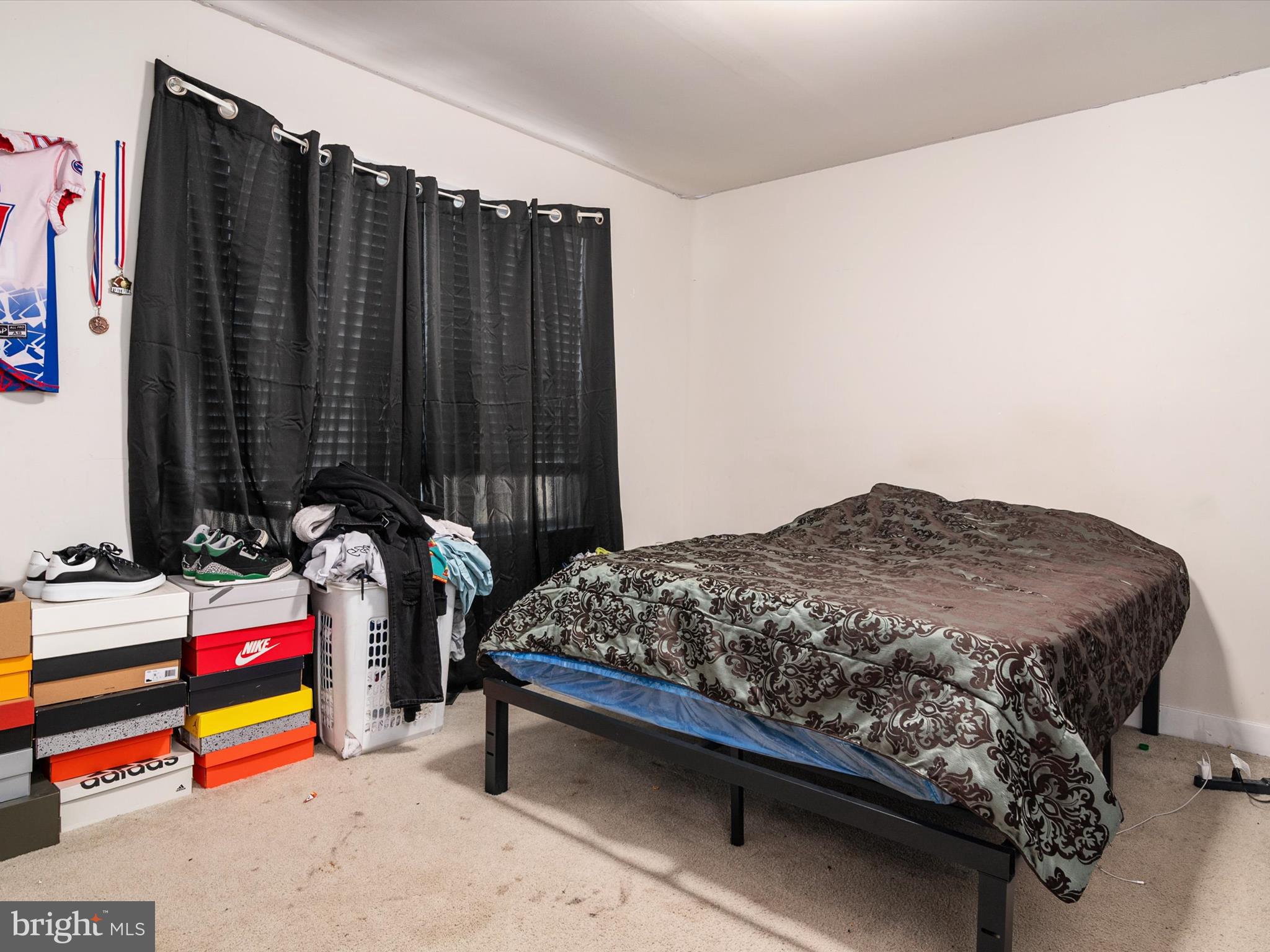 BRENTWOOD - Residential