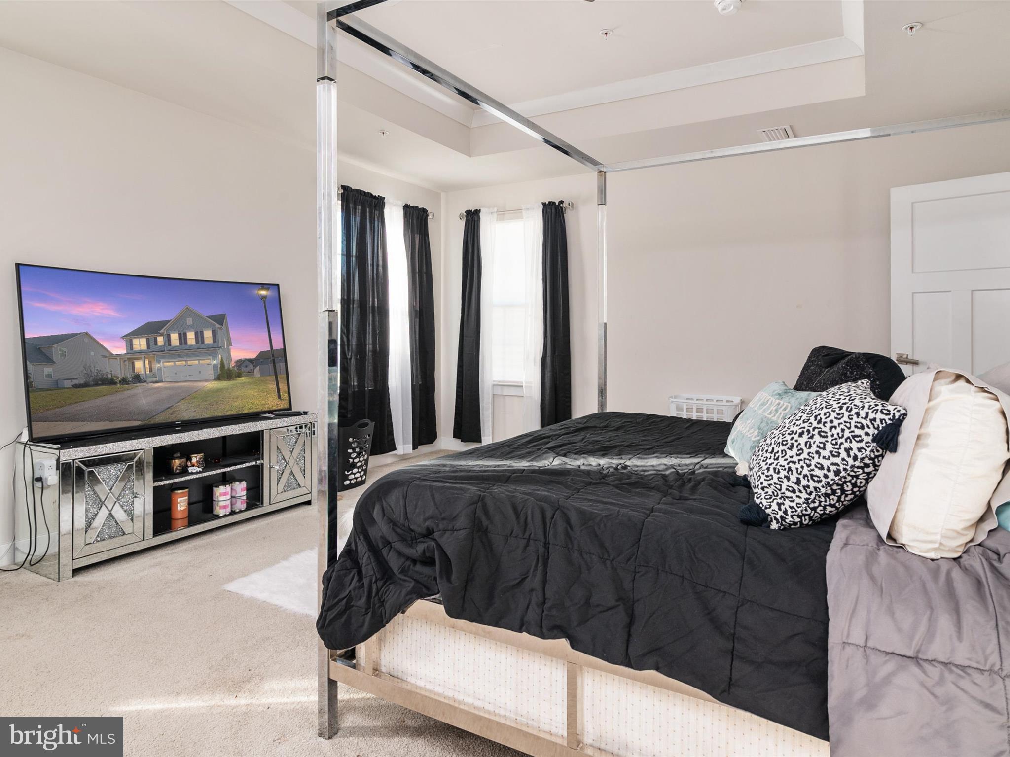 BRENTWOOD - Residential