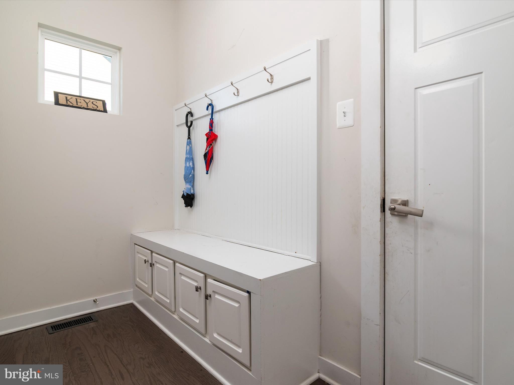 BRENTWOOD - Residential