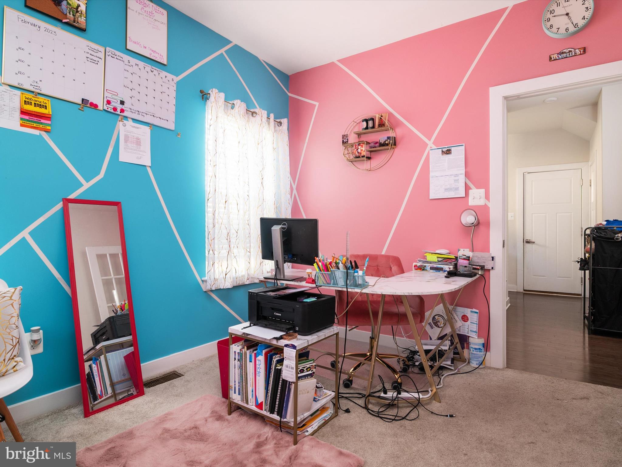 BRENTWOOD - Residential