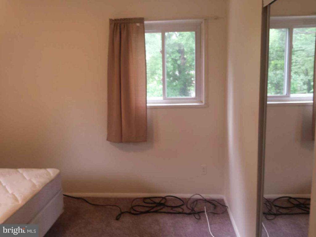 ABBOTT FOREST - Residential Lease