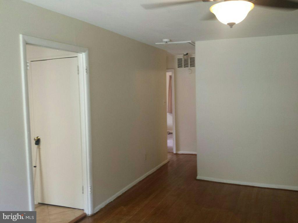 ABBOTT FOREST - Residential Lease