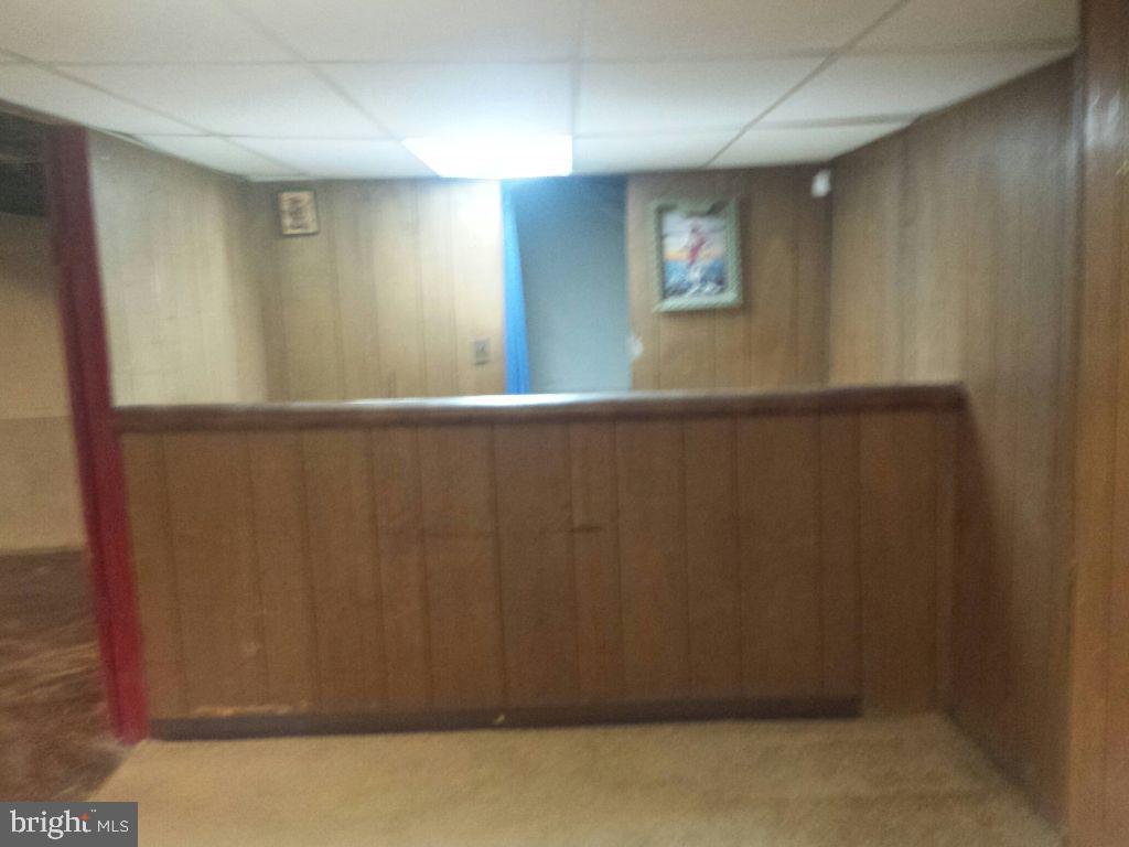 ABBOTT FOREST - Residential Lease