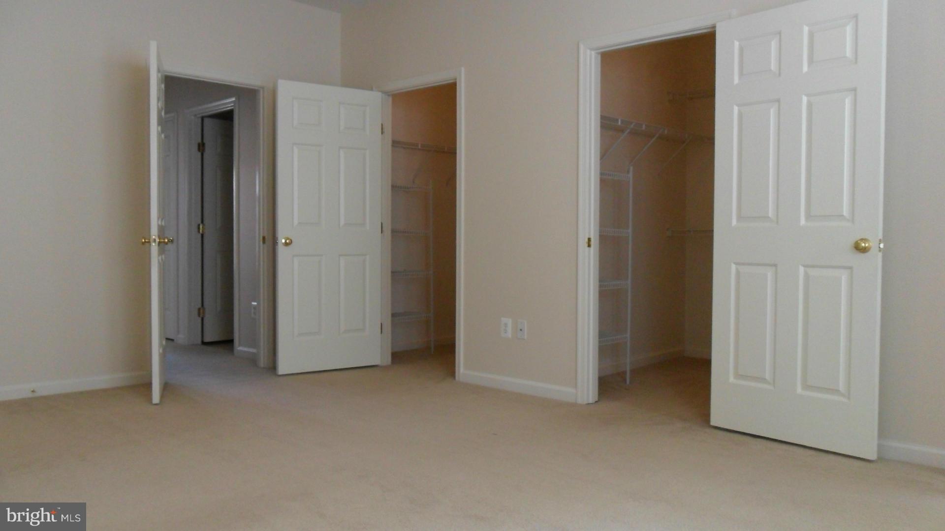 LORTON VALLEY NORTH - Residential Lease