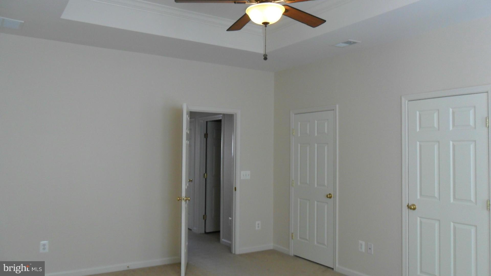 LORTON VALLEY NORTH - Residential Lease