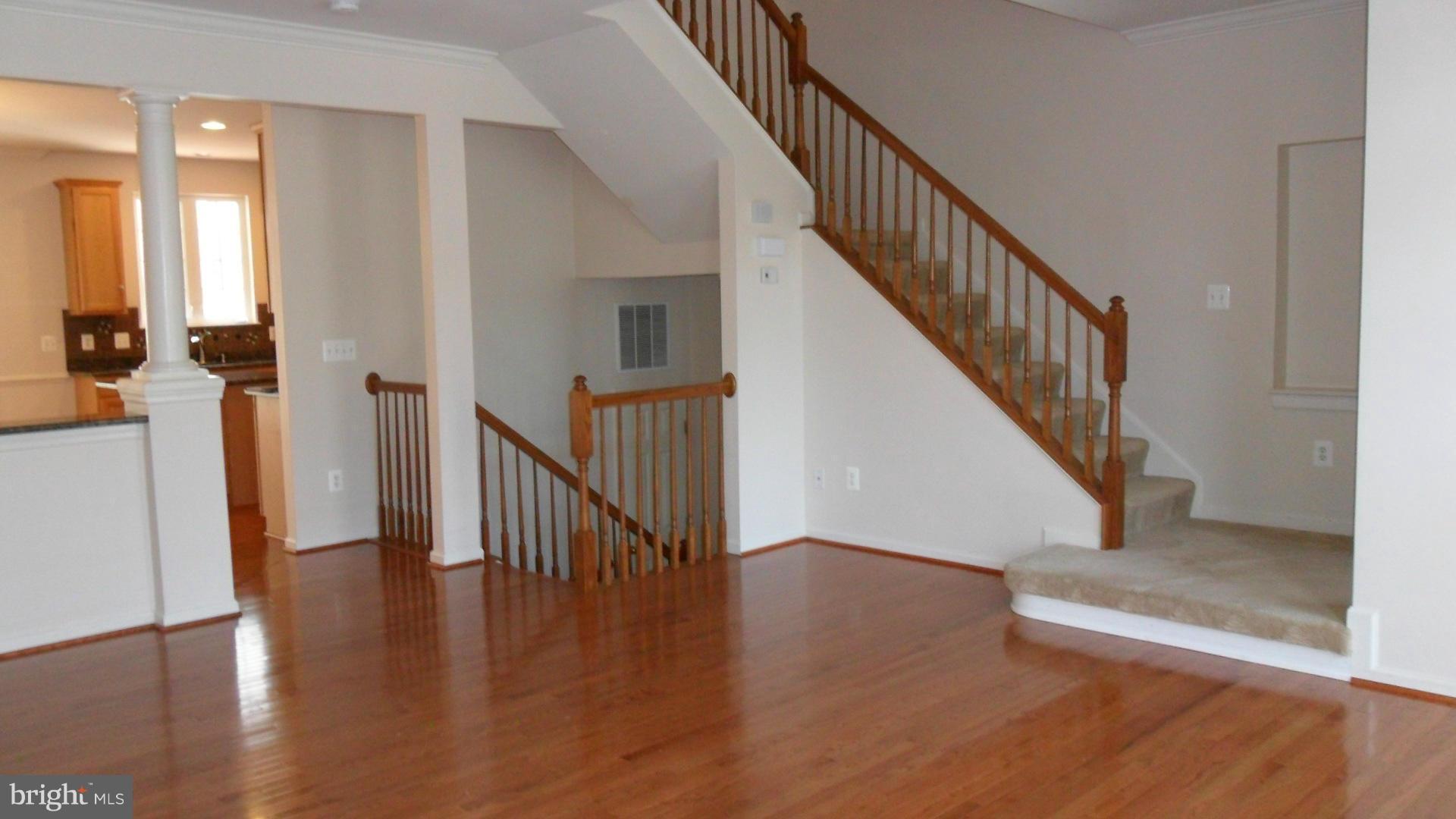 LORTON VALLEY NORTH - Residential Lease