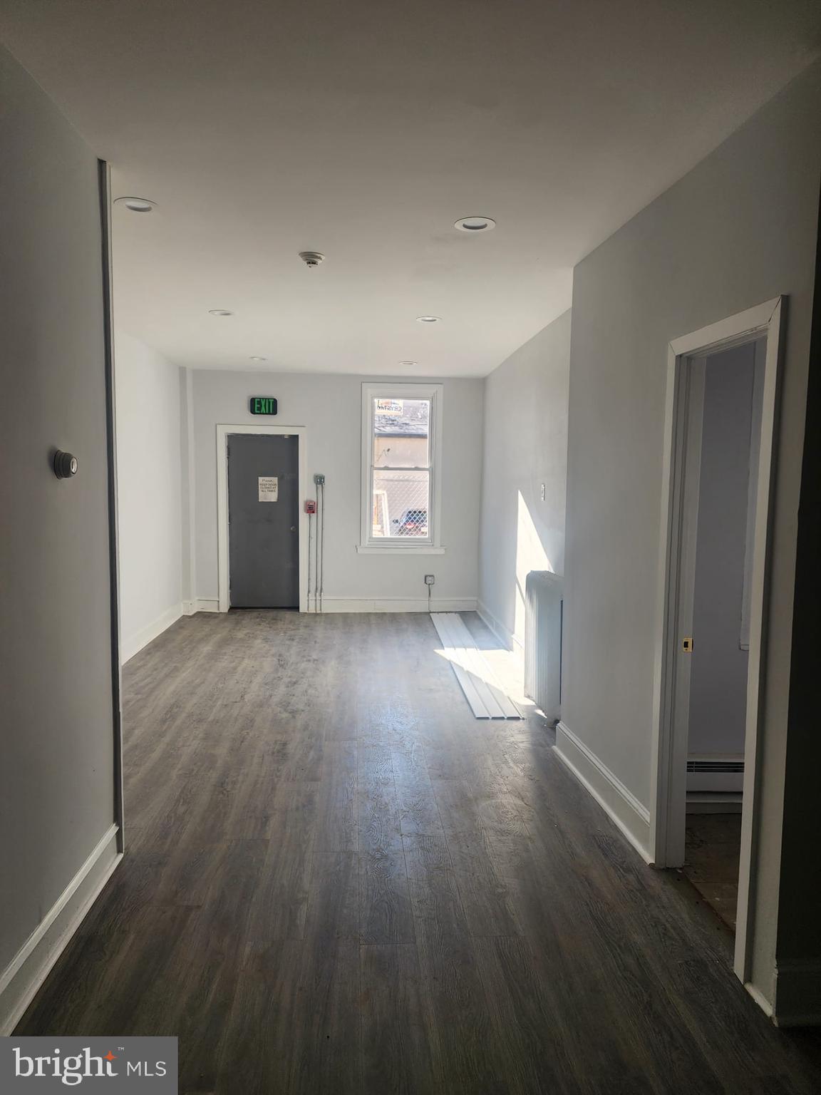 OVERBROOK - Commercial Lease