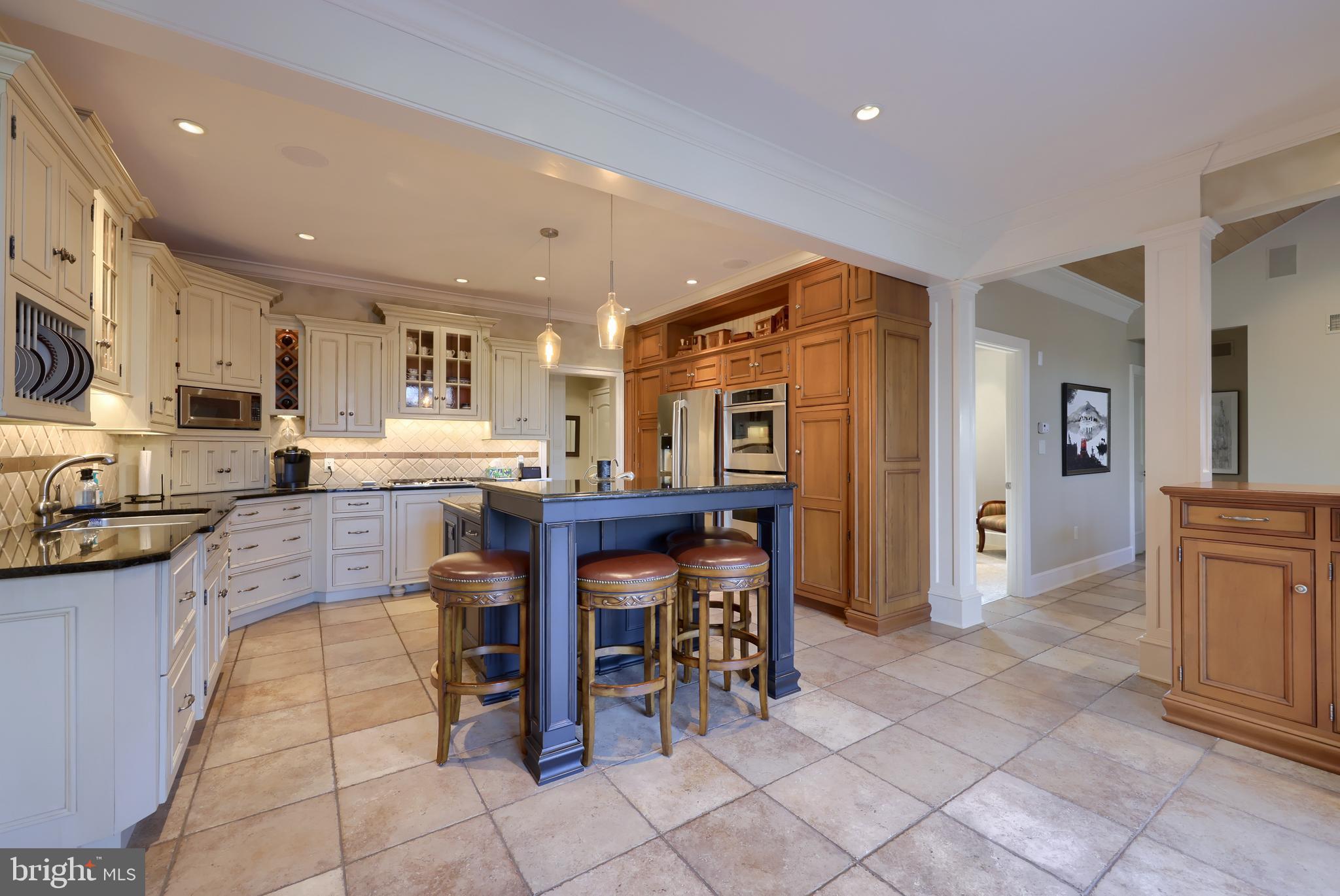783 BENT CREEK DRIVE