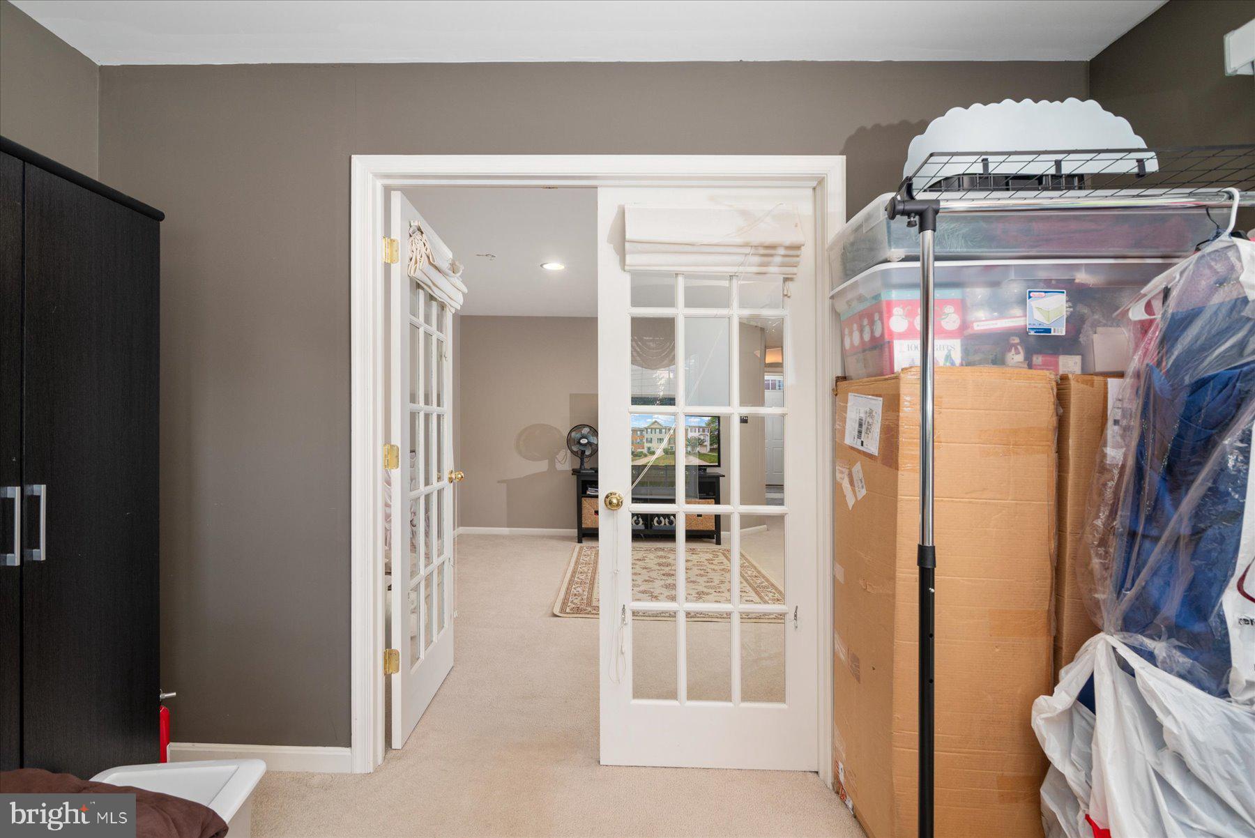 PINEY ORCHARD - Residential Lease