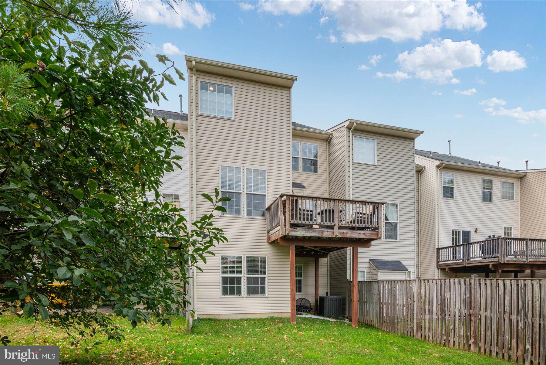 PINEY ORCHARD - Residential Lease