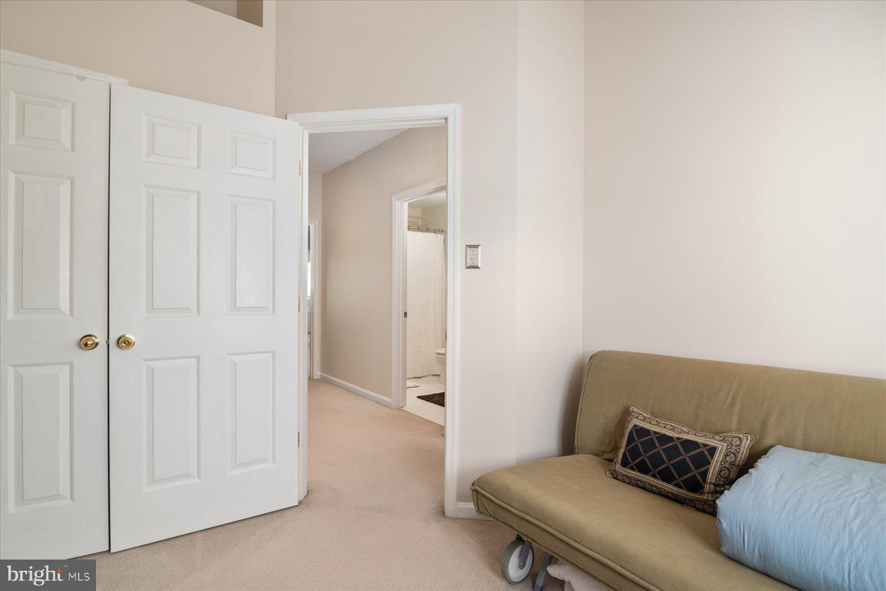 PINEY ORCHARD - Residential Lease