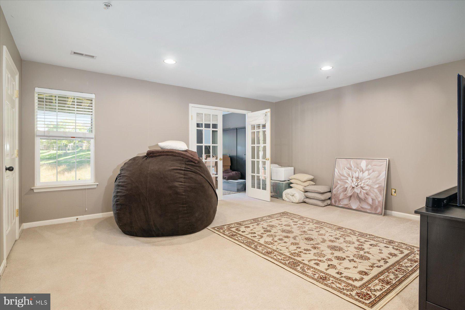 PINEY ORCHARD - Residential Lease