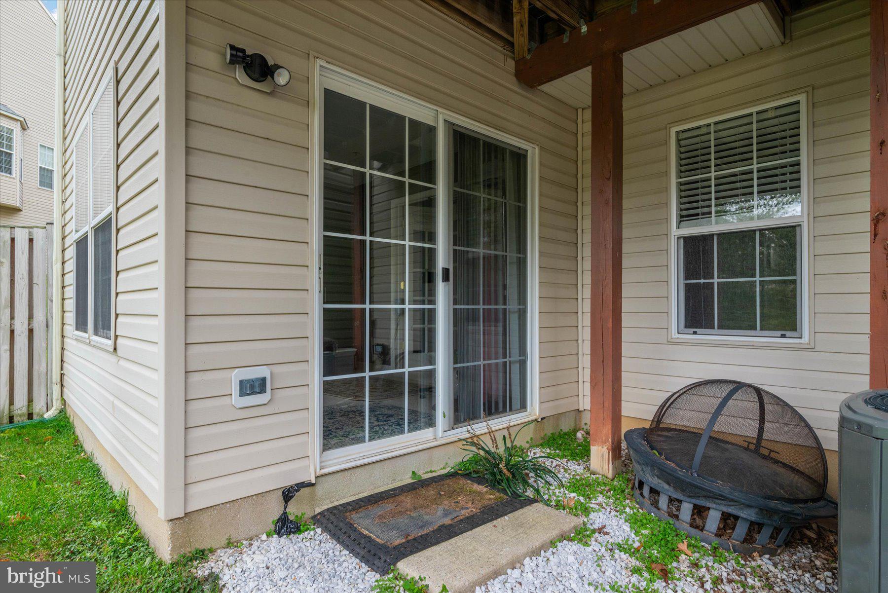 PINEY ORCHARD - Residential Lease