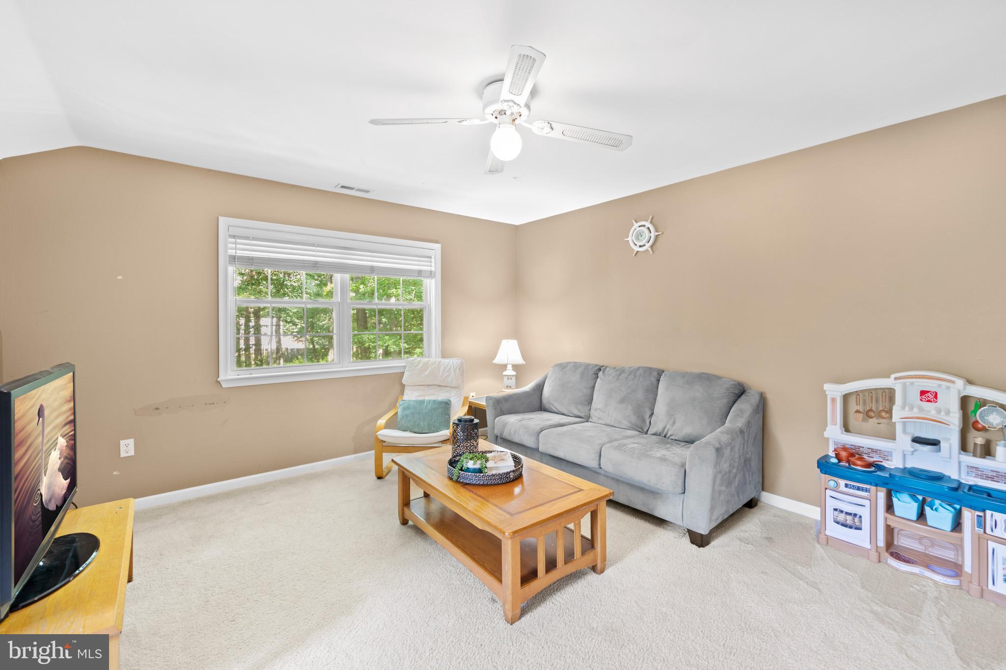 WHITE OAK - Residential