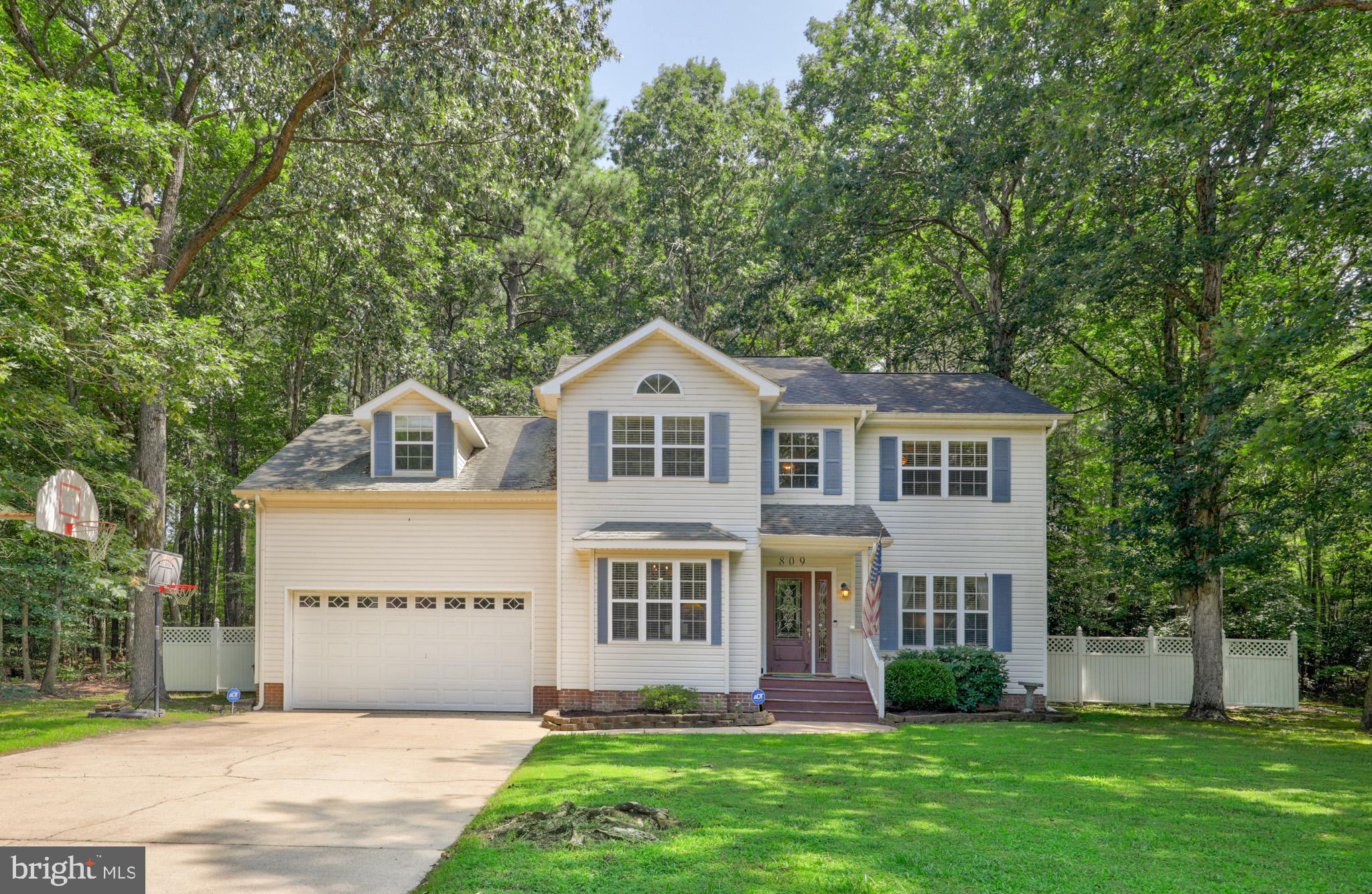 WHITE OAK - Residential