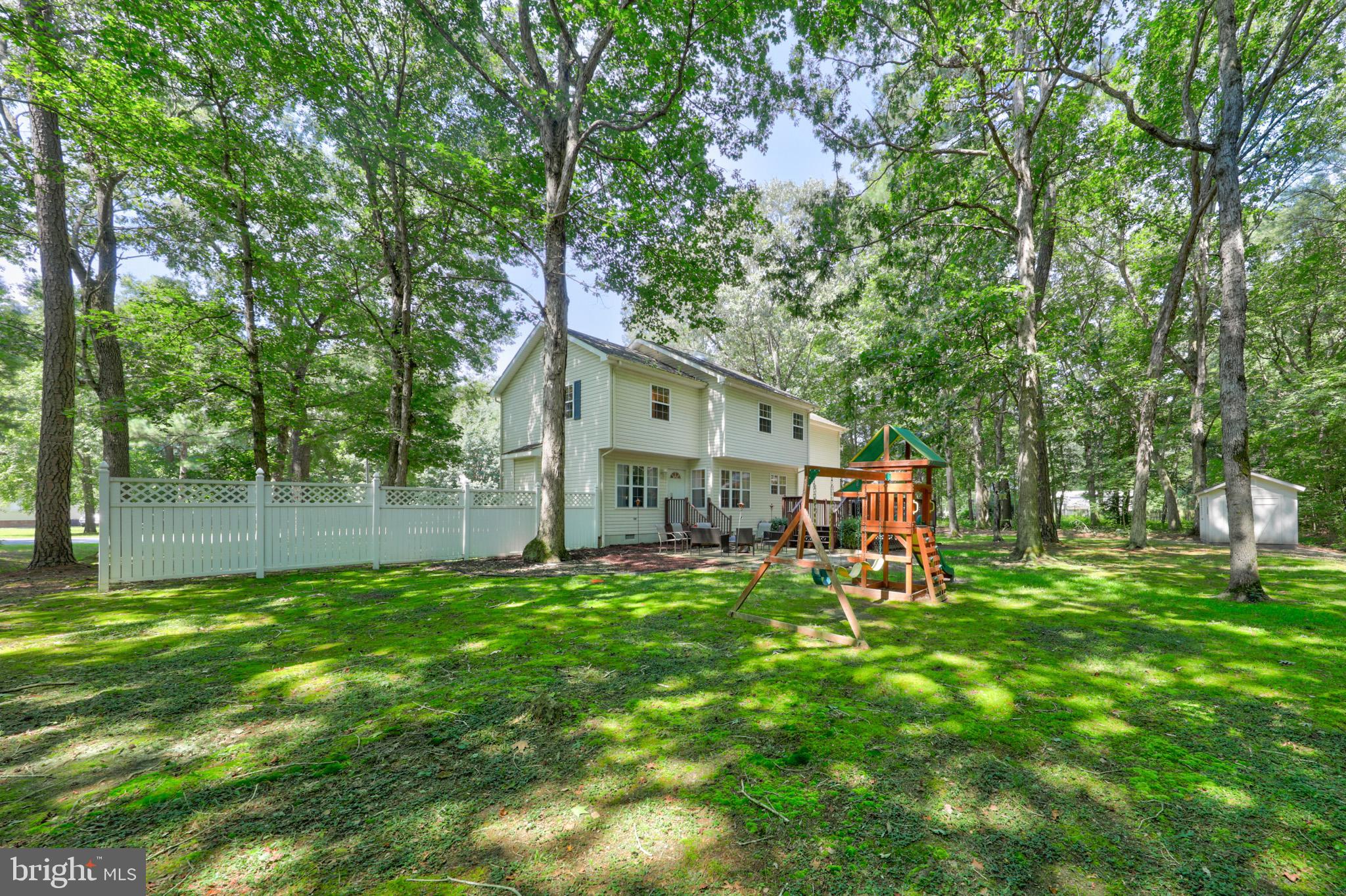 WHITE OAK - Residential