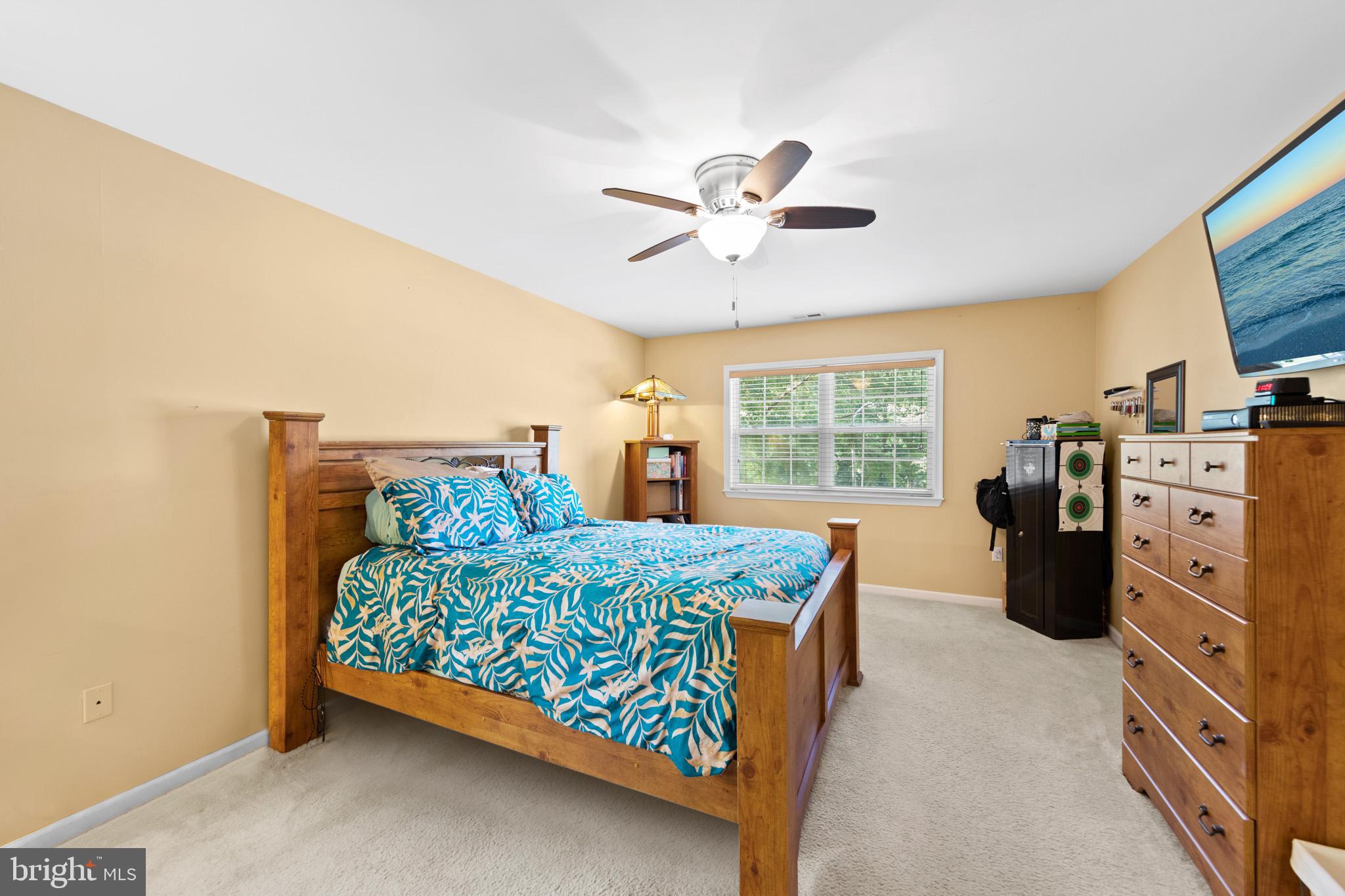 WHITE OAK - Residential