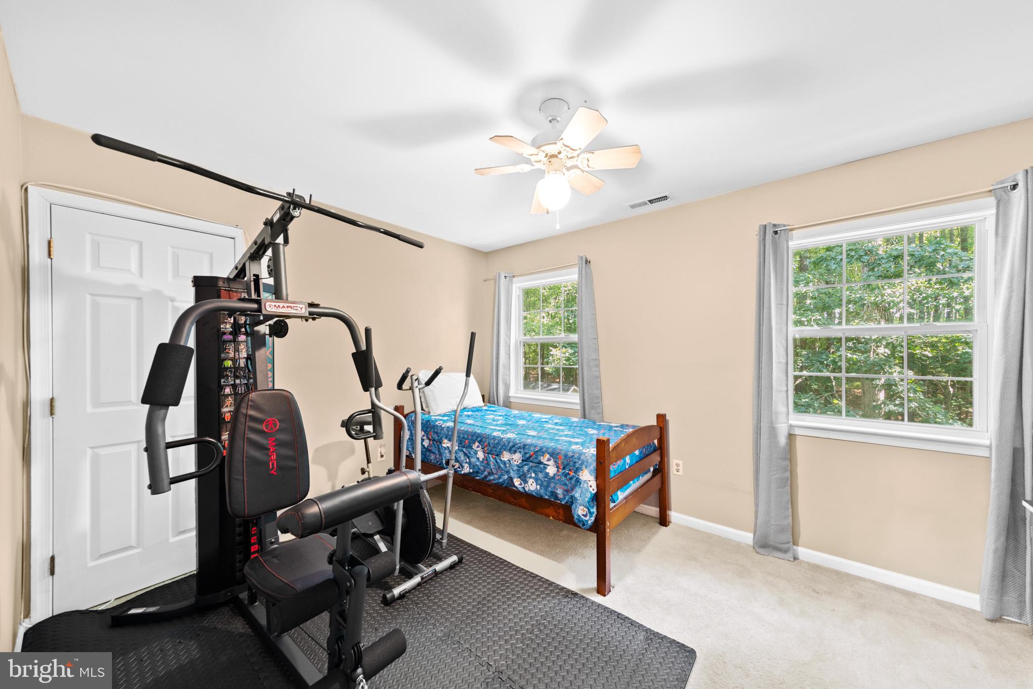 WHITE OAK - Residential