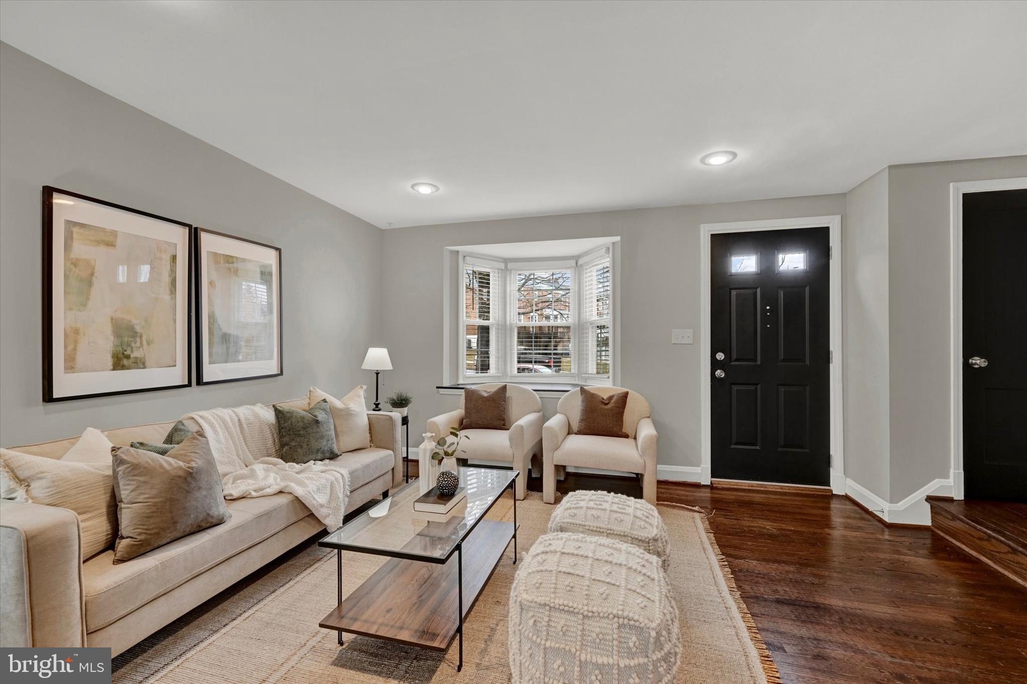 KNETTISHALL - Residential