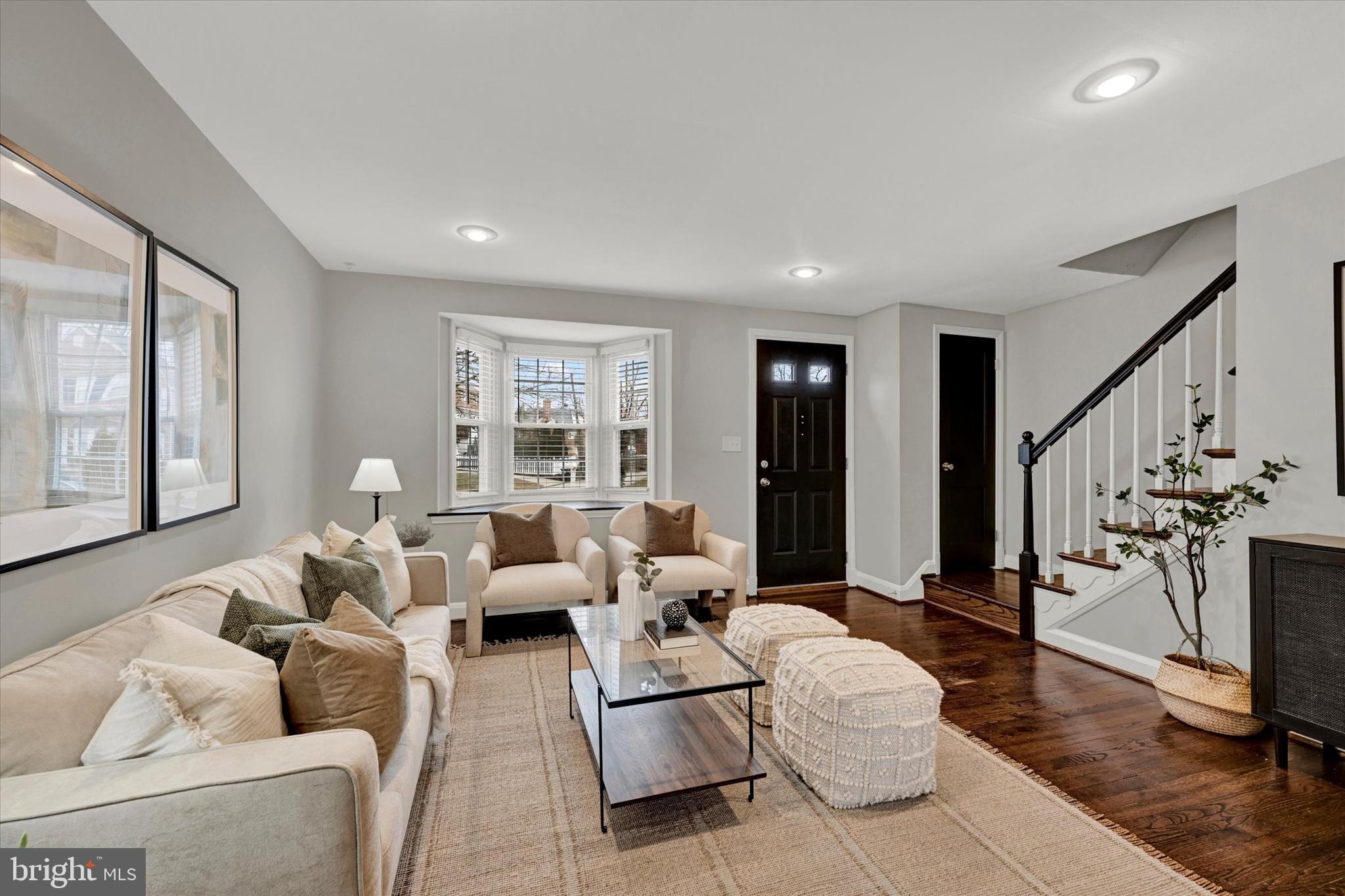 KNETTISHALL - Residential