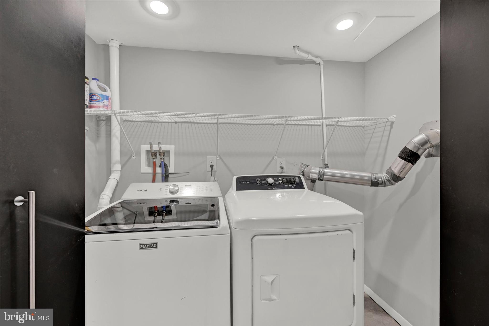 KNETTISHALL - Residential