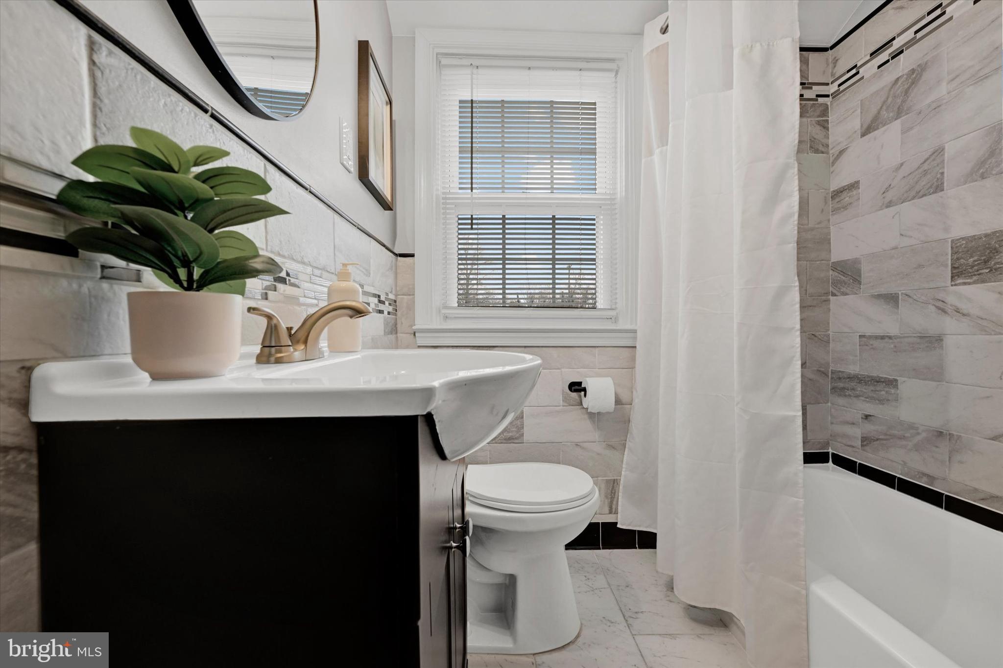 KNETTISHALL - Residential