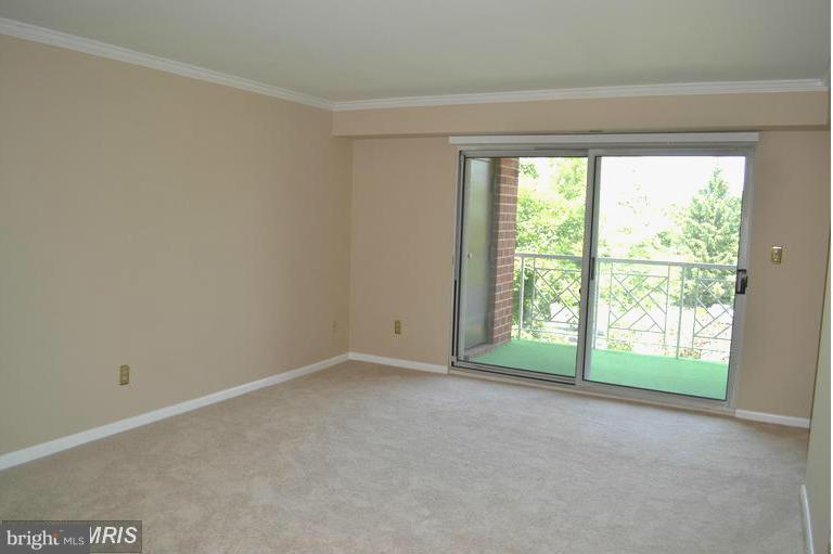 BROOKING COURT GARDEN - Residential Lease