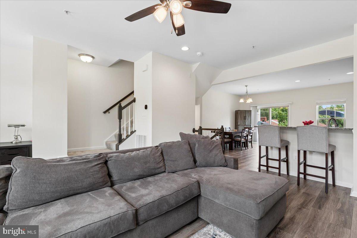 8109 FALCON CREST DRIVE