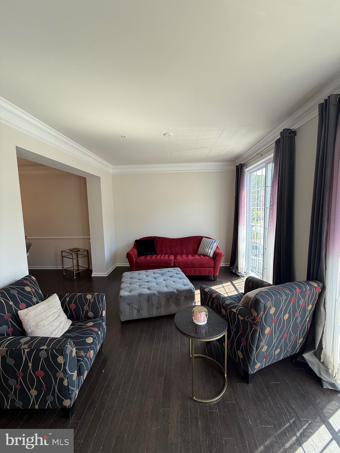 MARLBORO RIDING - Residential