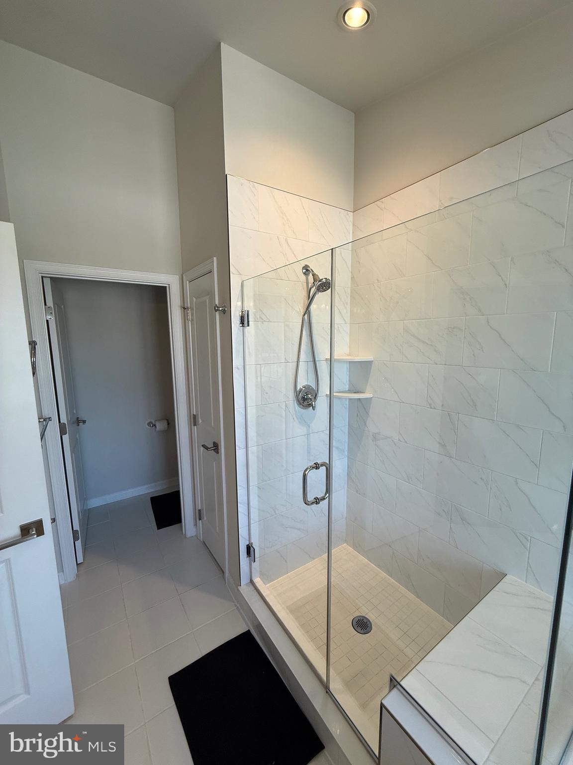 MARLBORO RIDING - Residential