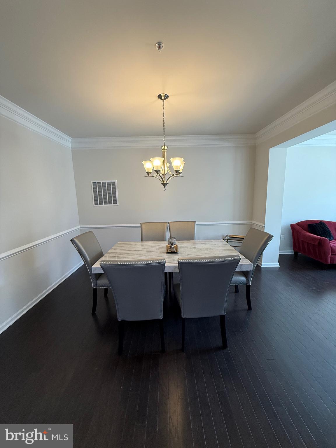 MARLBORO RIDING - Residential