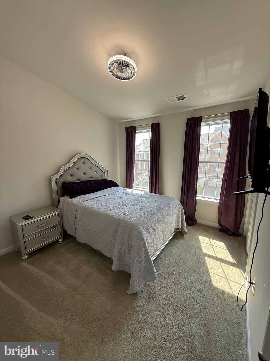 MARLBORO RIDING - Residential