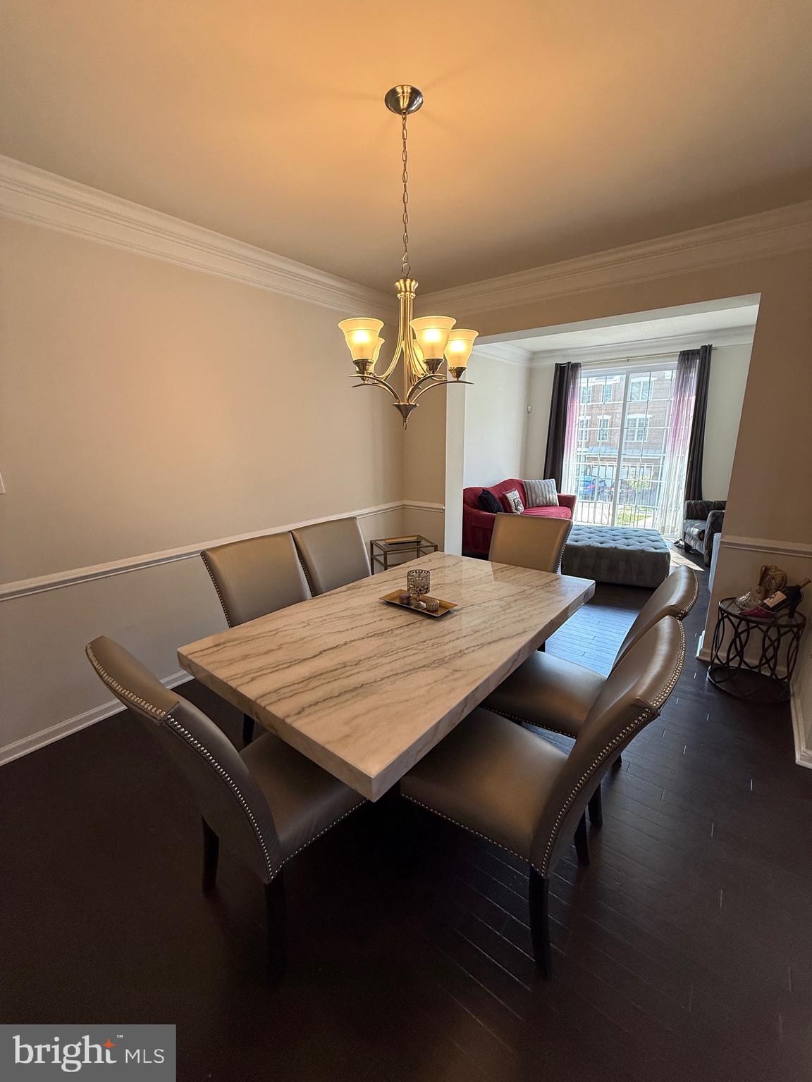 MARLBORO RIDING - Residential