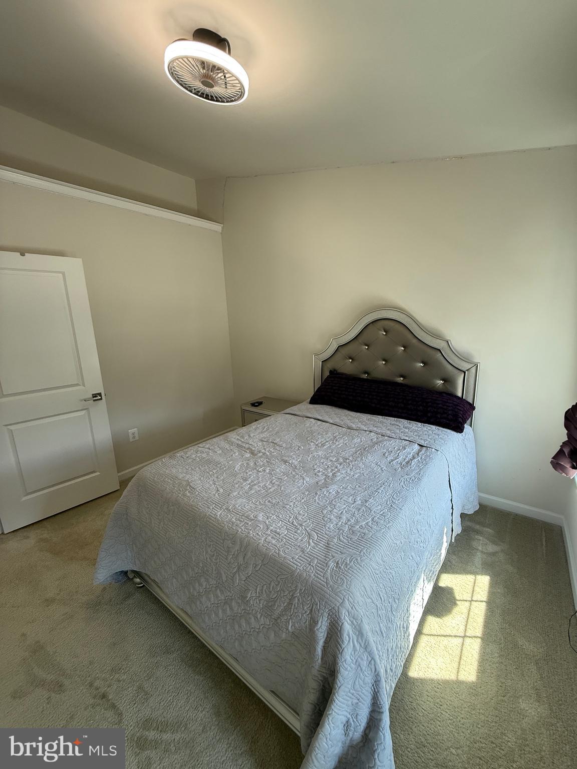 MARLBORO RIDING - Residential