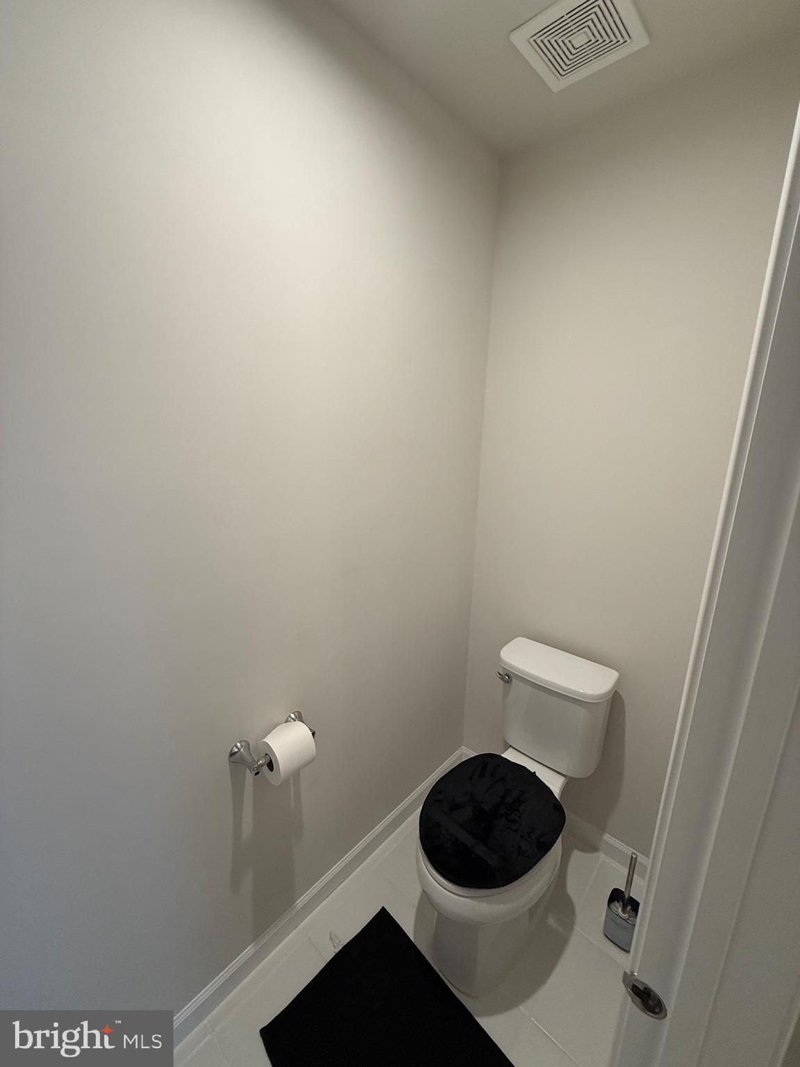 MARLBORO RIDING - Residential