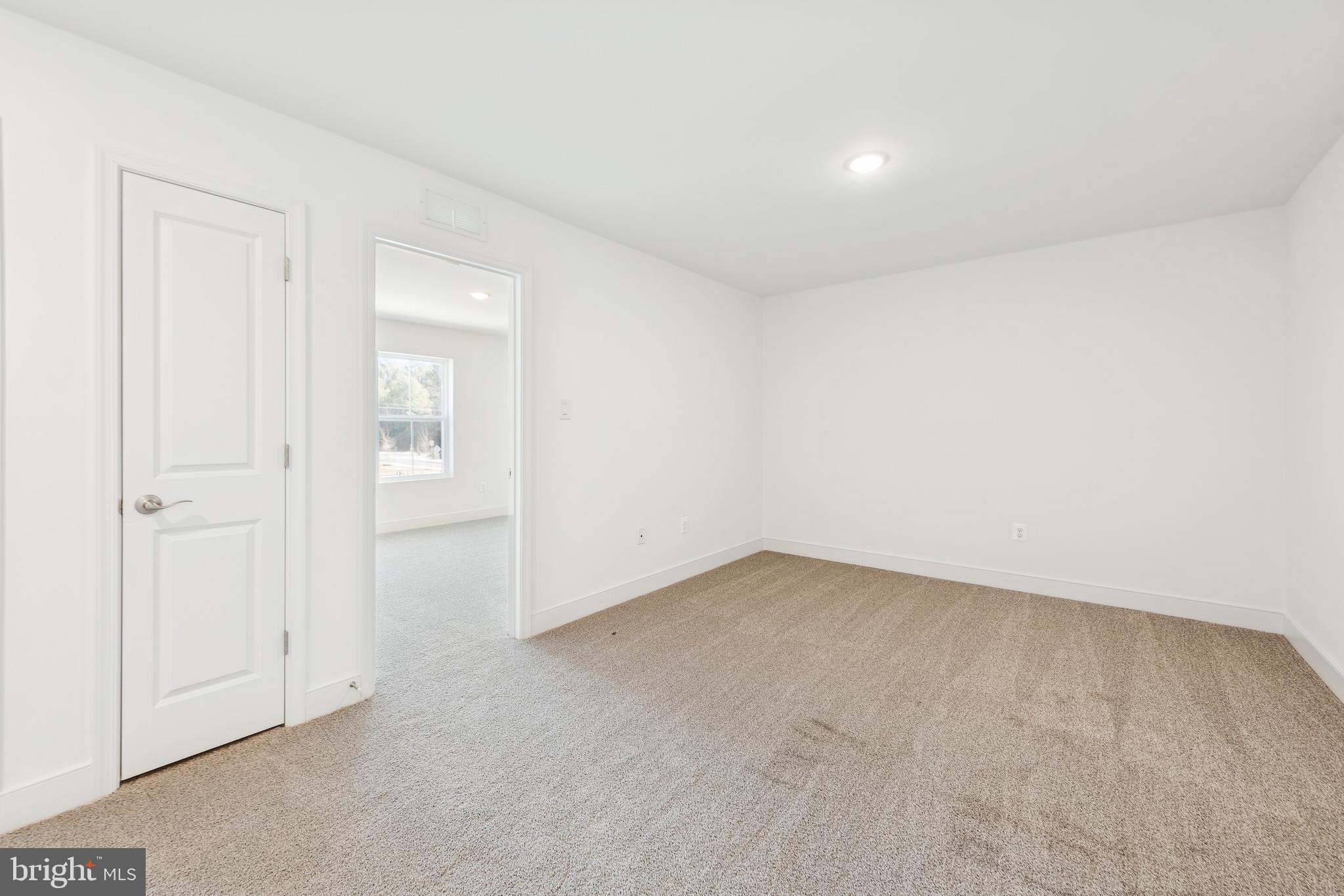 ADMIRAL'S LANDING - Residential