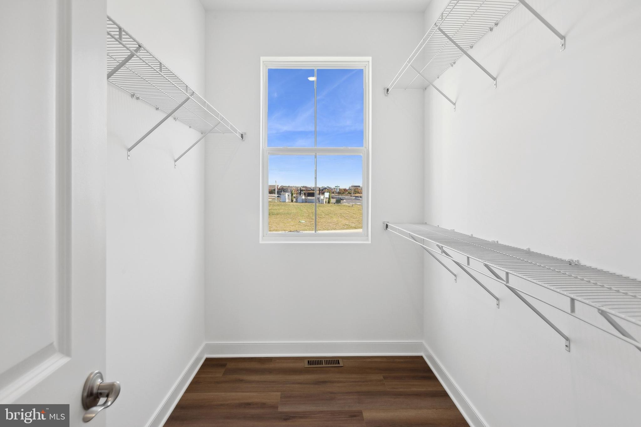 EGRET SHORES - Residential