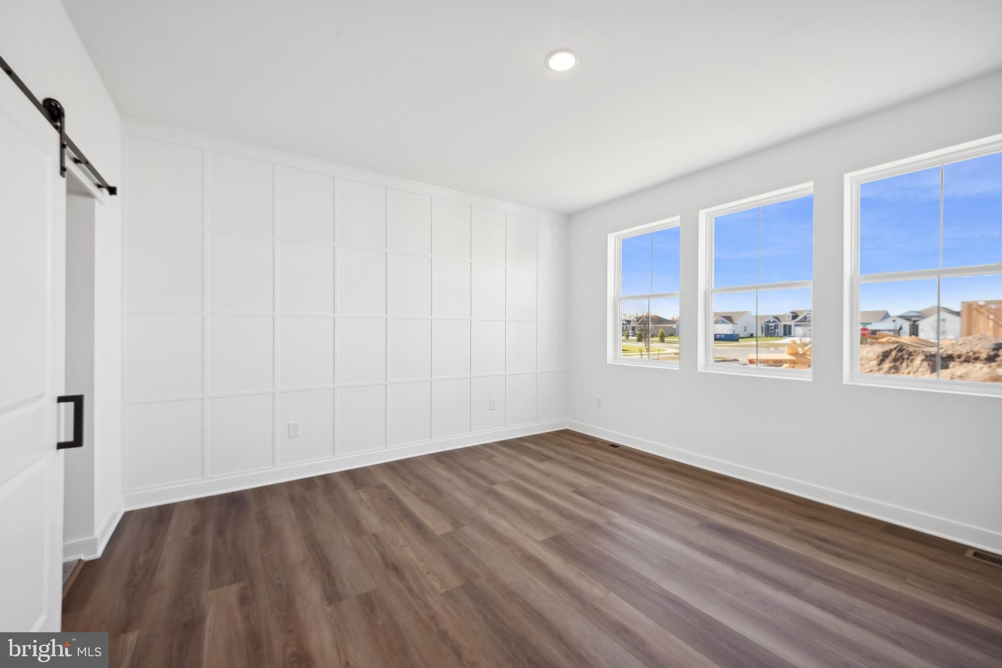 EGRET SHORES - Residential