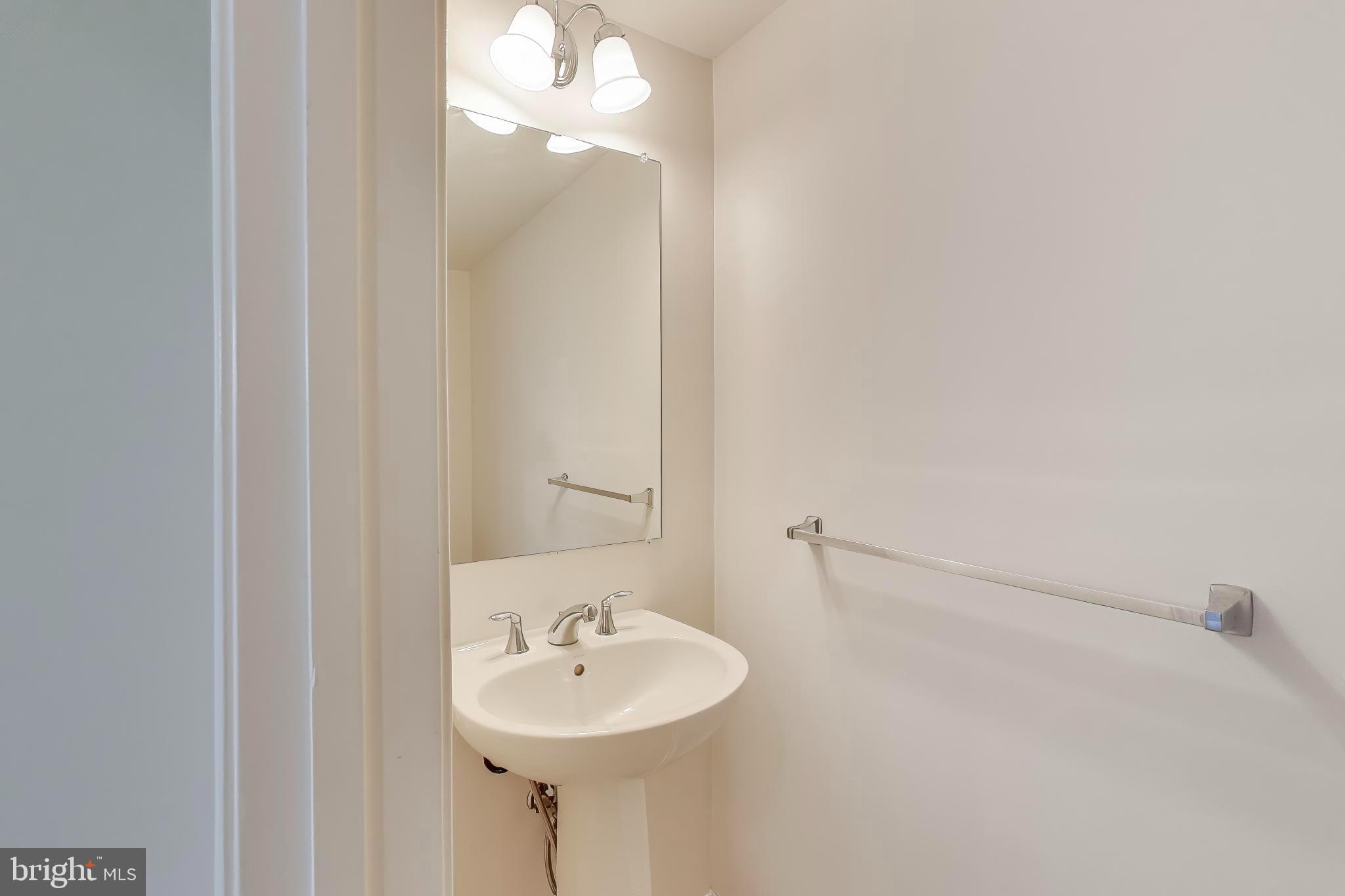 MARLBORO RIDGE - Residential