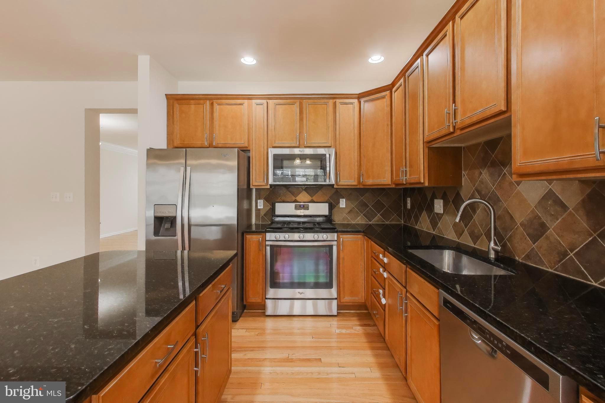 MARLBORO RIDGE - Residential